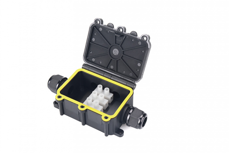 waterproof 3 way IP68 junction box