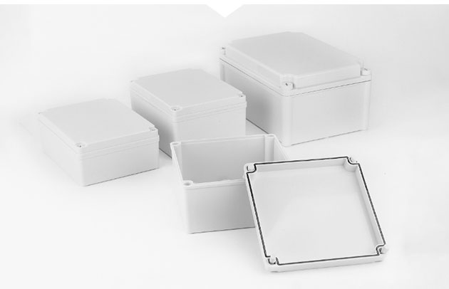 Waterproof junction box